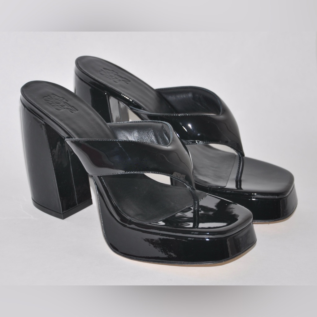 New Giaborghini Womens Black Gia 17 Patent Leather Heeled Thong Sandals 38.5